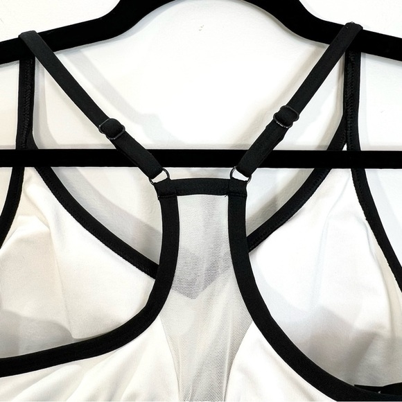 SOLD PINK Victoria's Secret Ultimate lightly lined sports bra white black S - Picture 7 of 10